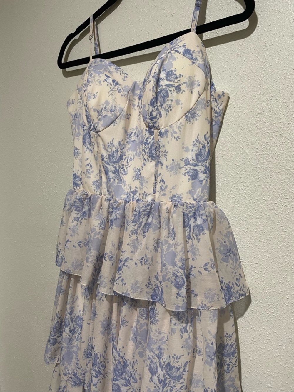 Romantic Blue Floral Tiered Maxi Dress with Spaghetti Straps - Picture 6 of 9